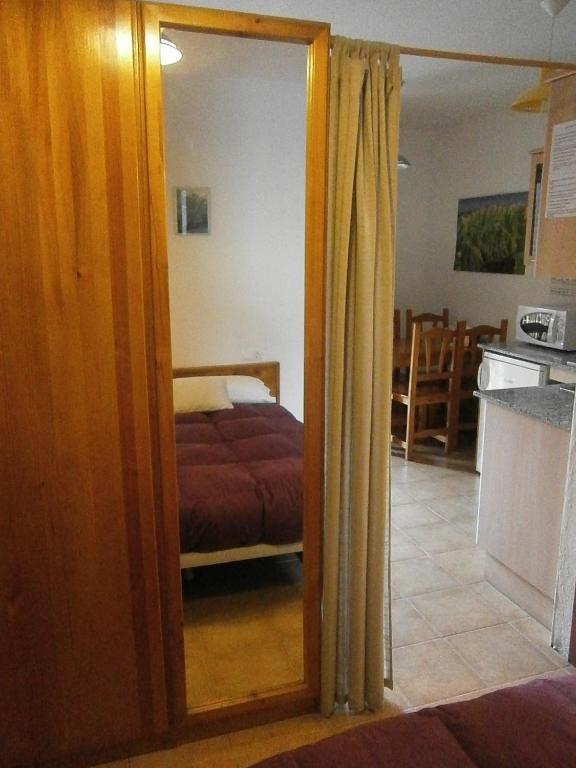Apartaments Fontalba كيرالبس الغرفة الصورة