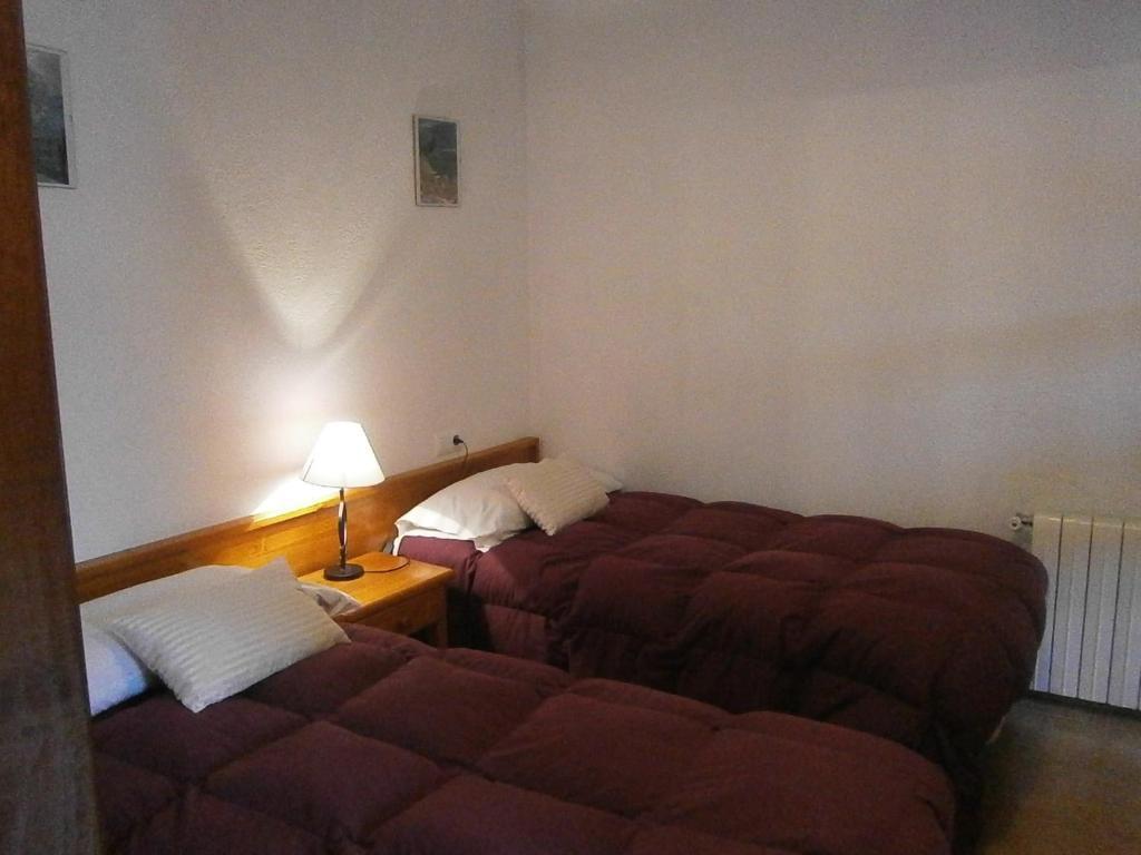 Apartaments Fontalba كيرالبس الغرفة الصورة