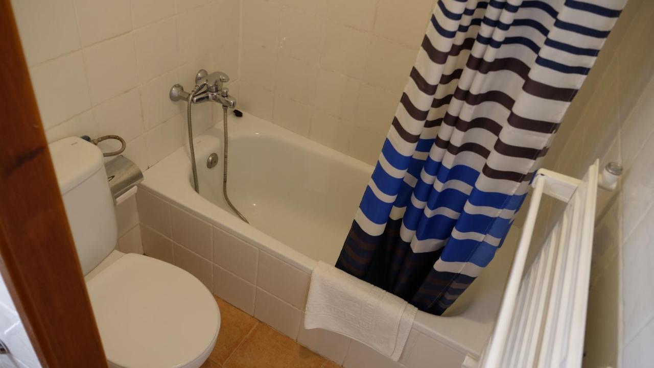 Apartaments Fontalba كيرالبس المظهر الخارجي الصورة